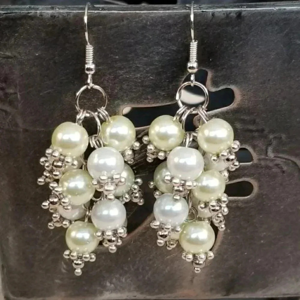 Fancy Glass Grape Bunch Earrings Yellow White